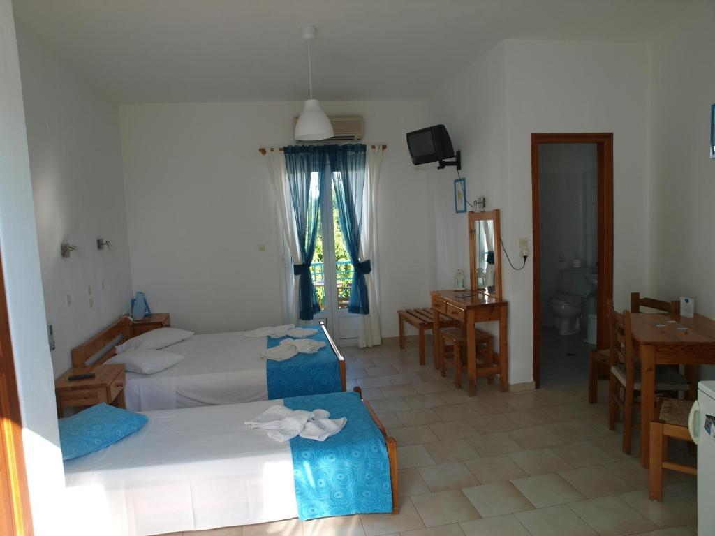 La Selini Hotel Parikia  Room photo
